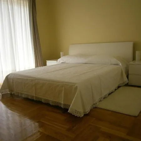 Апартаменты Modernes Mit Panoramablick Zum Und Ortsmitte - B58649 *