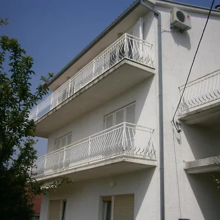 Modernes Mit Panoramablick Zum Und Ortsmitte - B58649 Нови-Винодолски